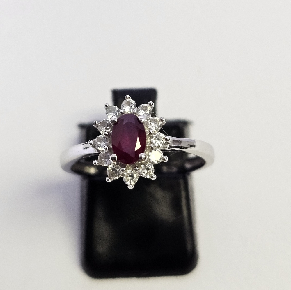 Genuine Royal Thai Ruby and White Zircon in Platinum Sterling Ring Size 7! ♥️ - Picture 5 of 9